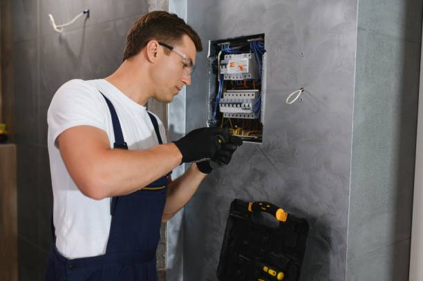 Best Affordable Emergency Electrician  in Grandview, TX
