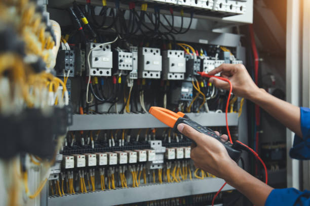 Best Affordable Emergency Electrician  in Grandview, TX